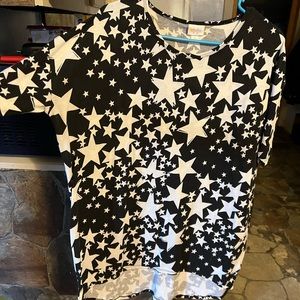 Lularoe star top